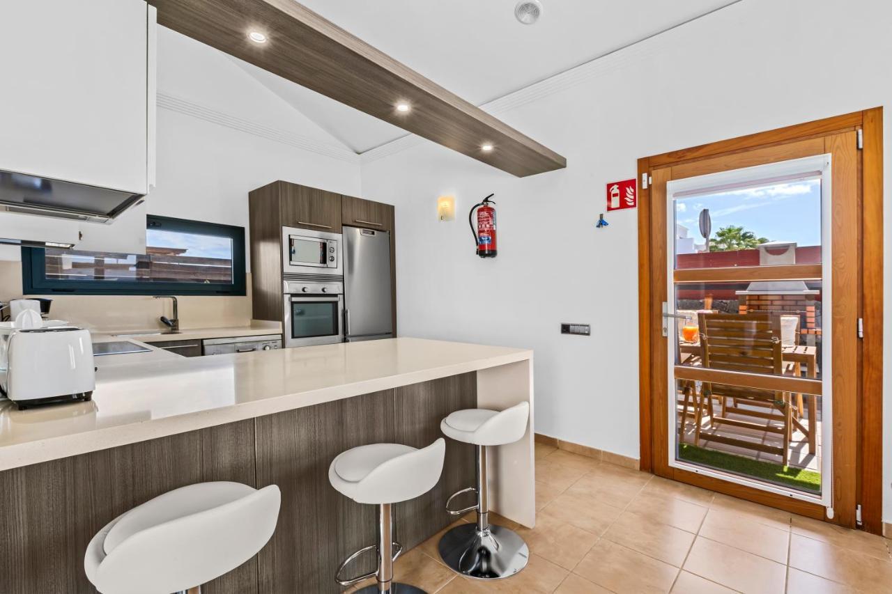 Siesta Suites Lanzarote Yaiza  Exterior photo
